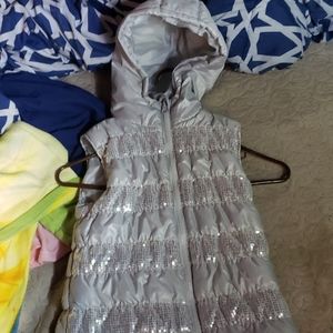 Girls vest with hood